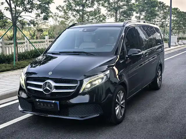 MERCEDES-BENZ V CLASS