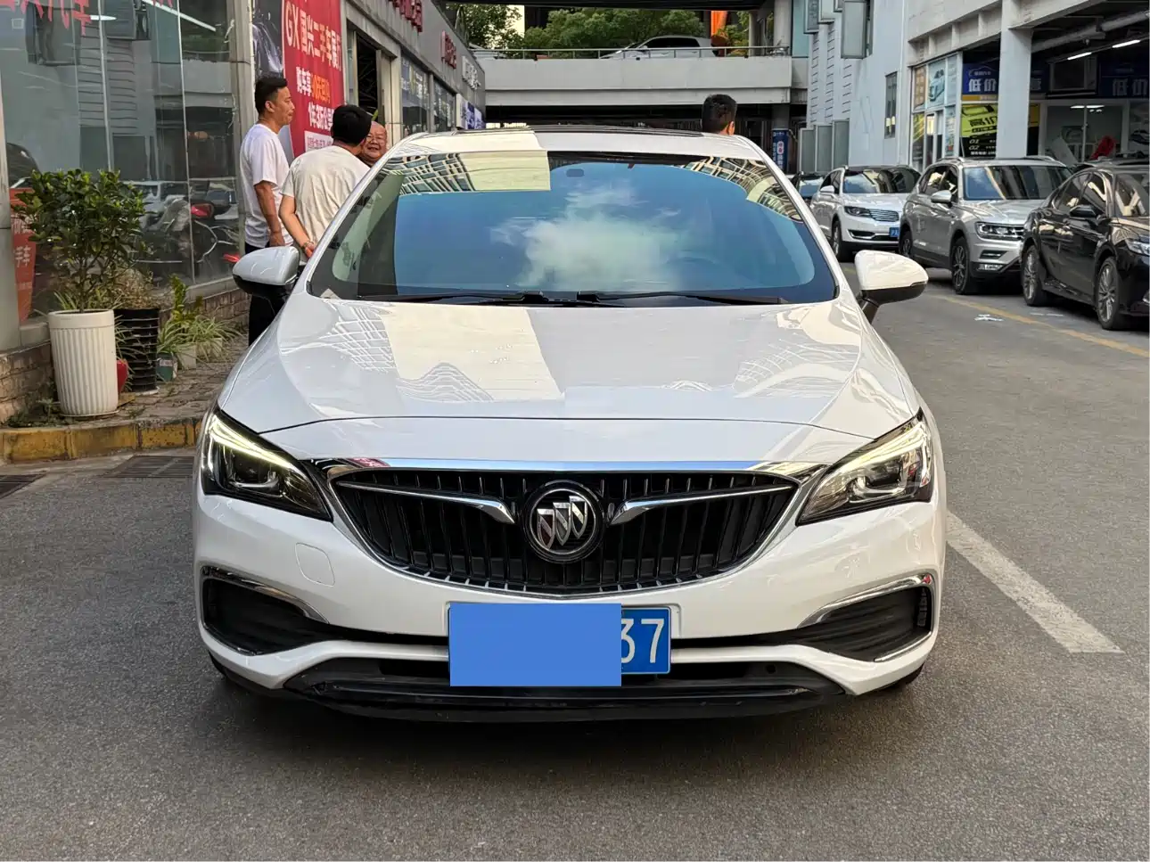 Buick Verano 2019 Sedan 15S Auto Progressive фото 2