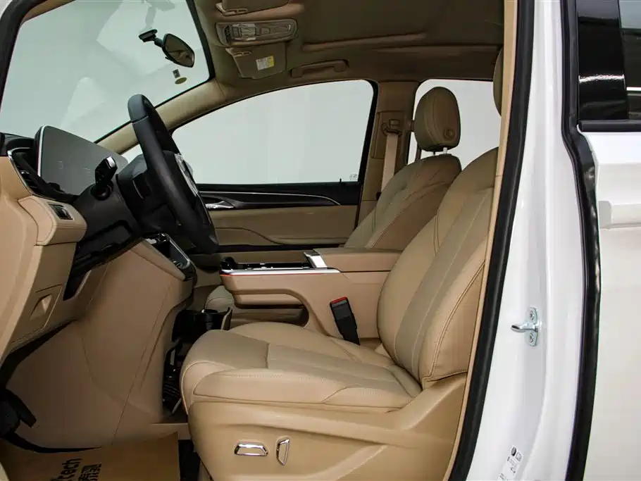 Buick GL8 2026 2025 Land Business Class Comfort DG Edition