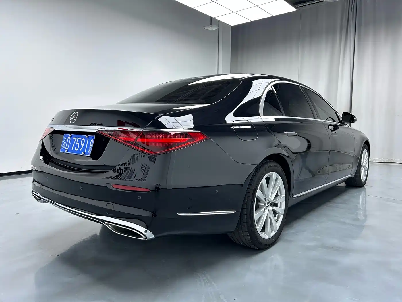 Mercedes-Benz S-Class 2024 S 400 L Business Edition фото 18