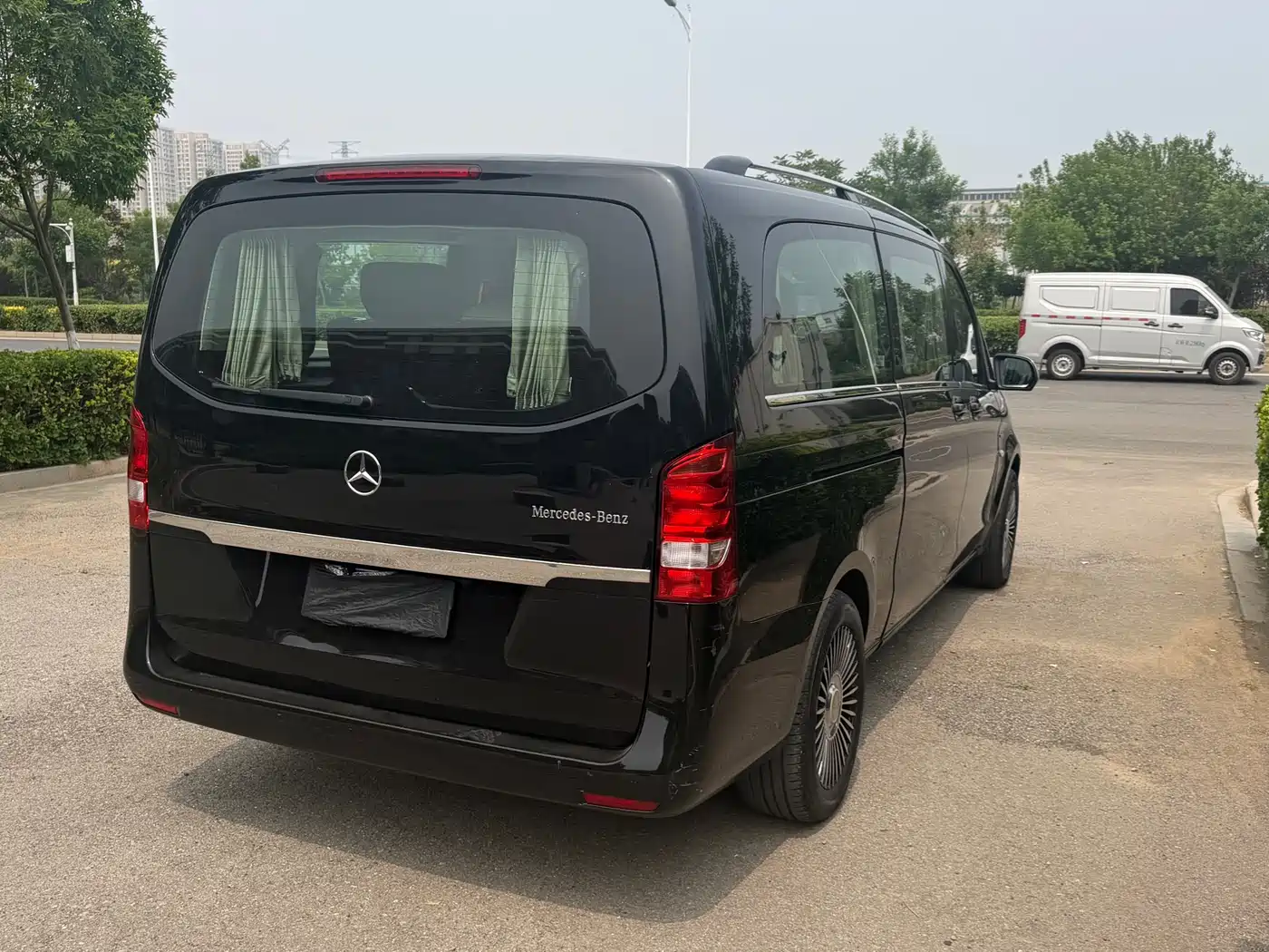 Mercedes-Benz Vito 2018 2.0T Elite Edition 7-Seater China V фото 18