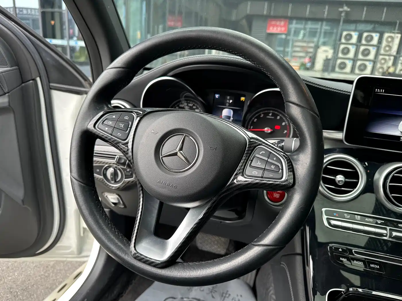 Mercedes-Benz GLC 2018 GLC 200 4MATIC фото 13