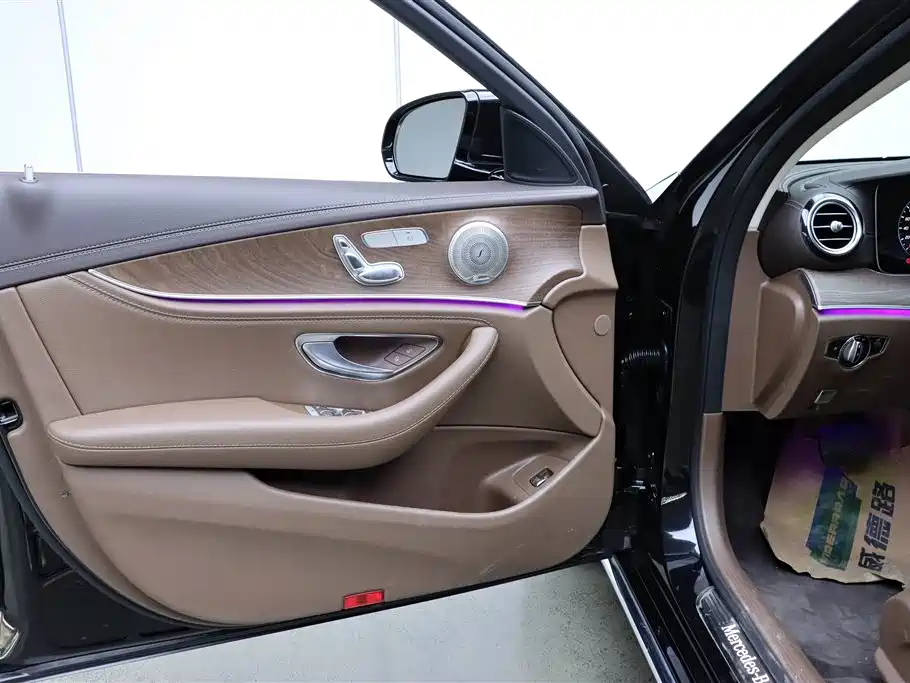 Mercedes-Benz E-Class 2023 Facelift E 260 L фото 10