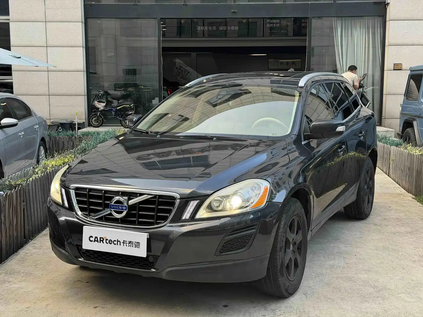 Volvo XC60 (Import) 2011 2011 2.0T Elegance Edition