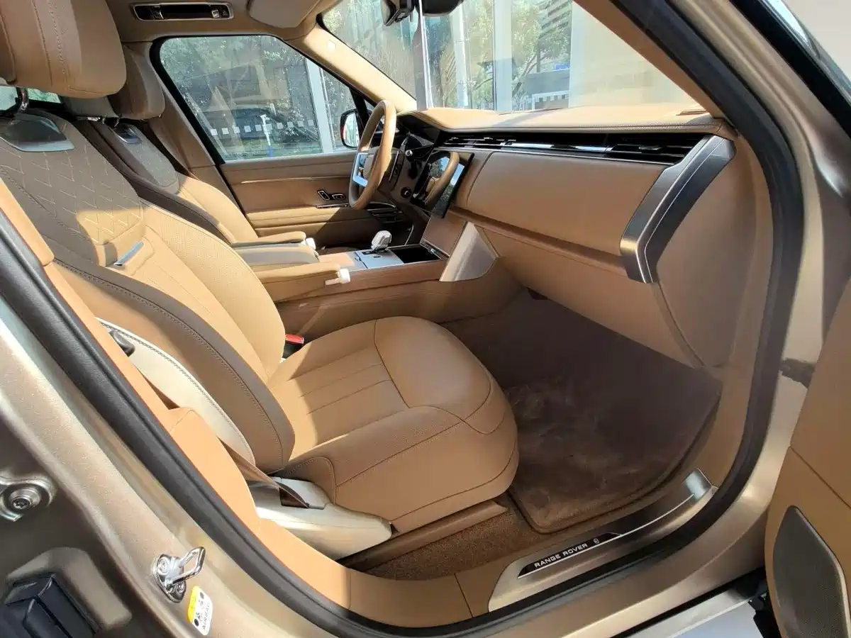 Land Rover Range Rover фото 8