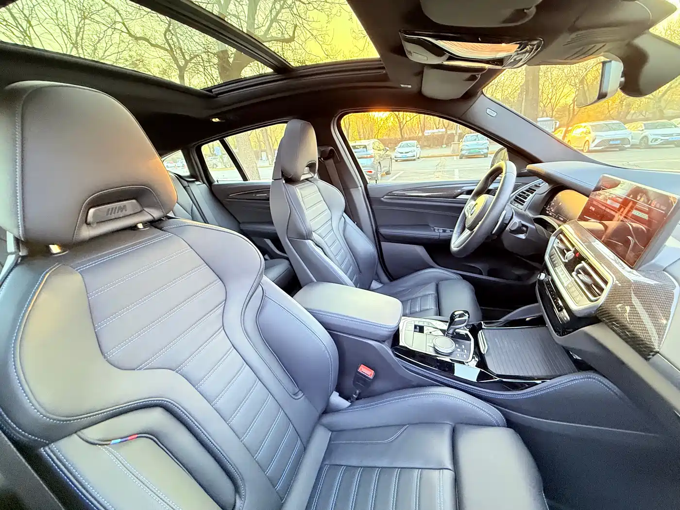 BMW X4 M40i 2022 M40i фото 17