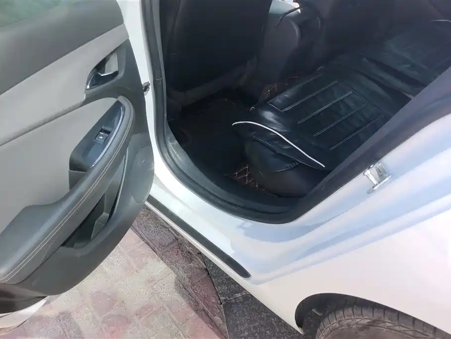 Chevrolet Malibu 2018 530T Automatic Comfort Edition фото 11