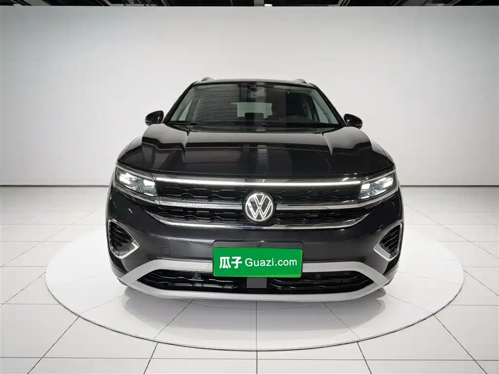 Volkswagen Talagon 2023 Facelift 380TSI 4WD Luxury Premium Pro Edition 6-Seater фото 3
