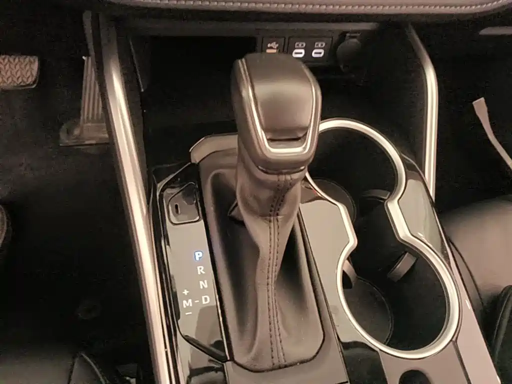 Toyota Highlander 2022 380T 4WD Premium 7-Seater фото 21