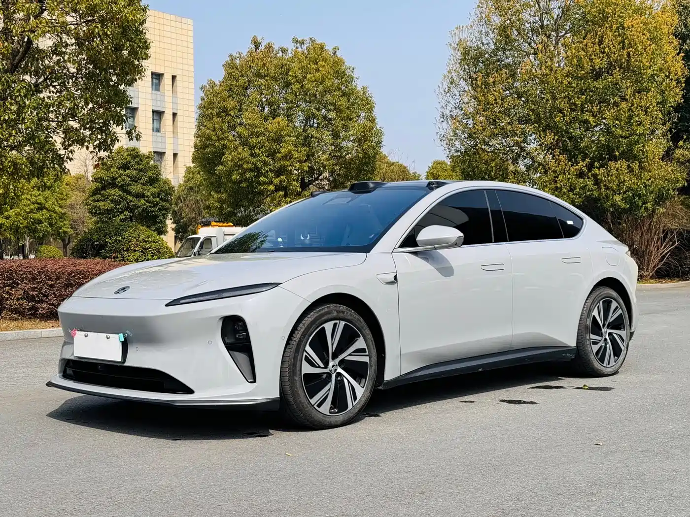 NIO NIO ET5