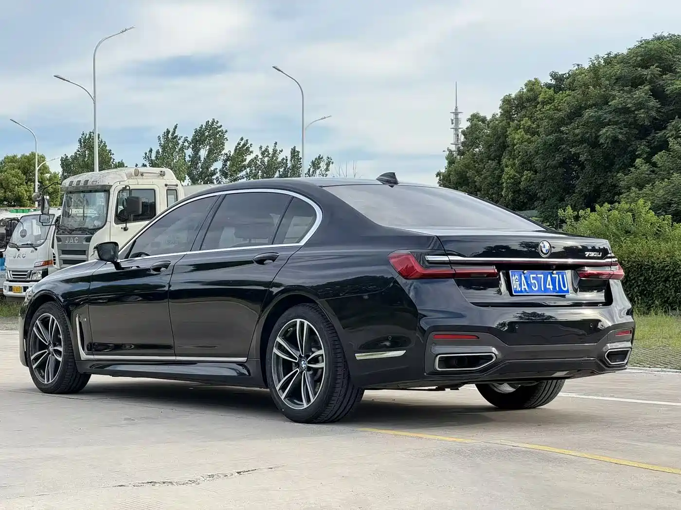 BMW 7 Series 2022 2021 Model 730Li M Sport Package