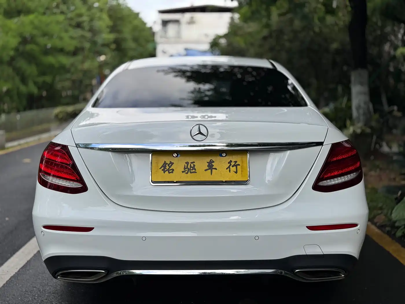 Mercedes-Benz E-Class 2016 E 200 L Sport Type фото 5