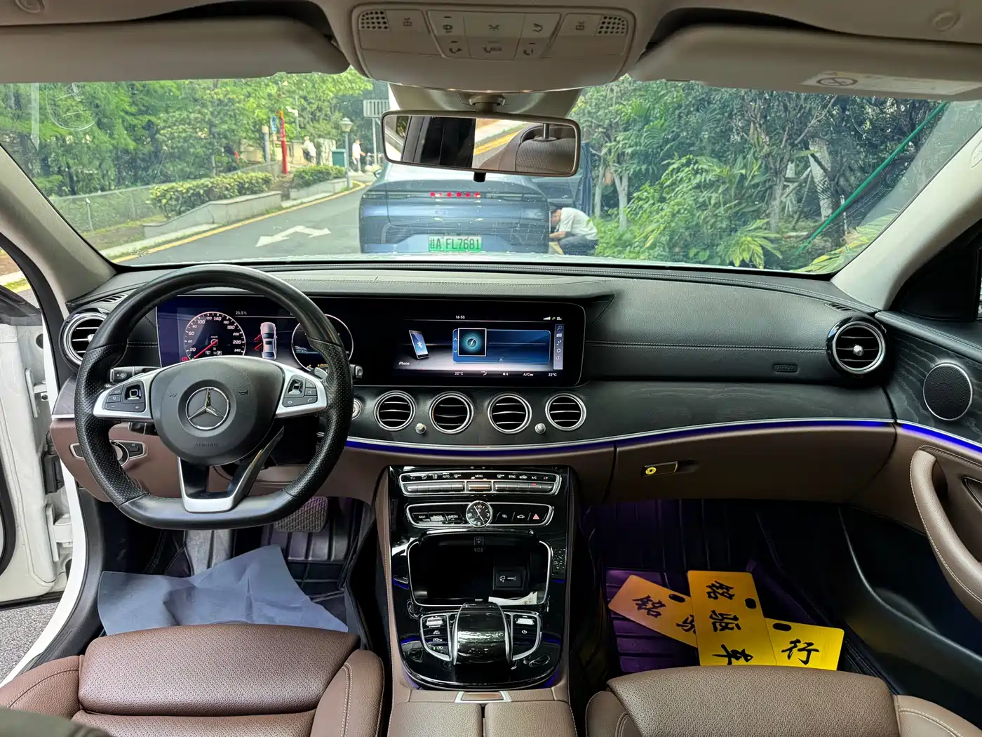 Mercedes-Benz E-Class 2016 E 200 L Sport Type фото 10