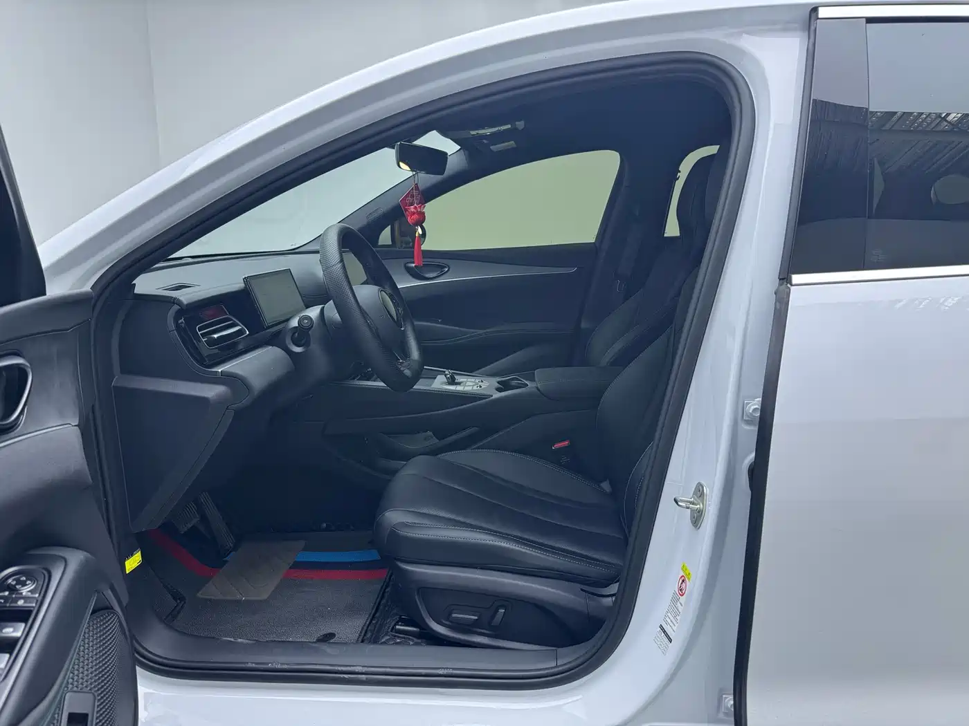 BYD Seal 06 New Energy 2024 DM-i 80KM Prestige фото 5