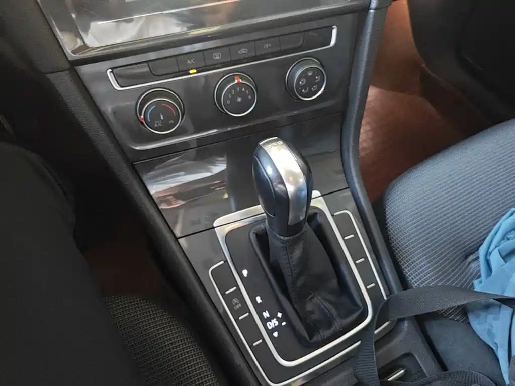 Volkswagen Golf 2020 280TSI DSG Comfort фото 14