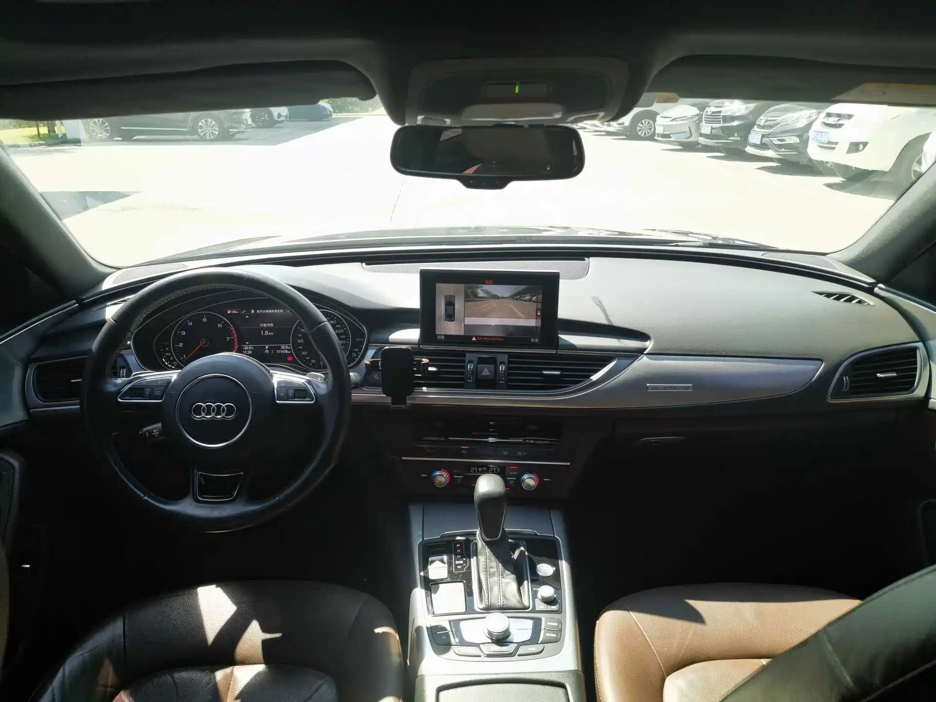 Photo 14 - Audi A6L