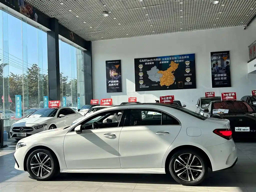 MERCEDES-BENZ A CLASS