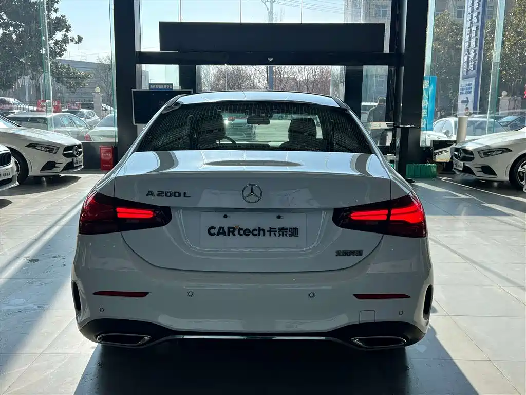 MERCEDES-BENZ A CLASS