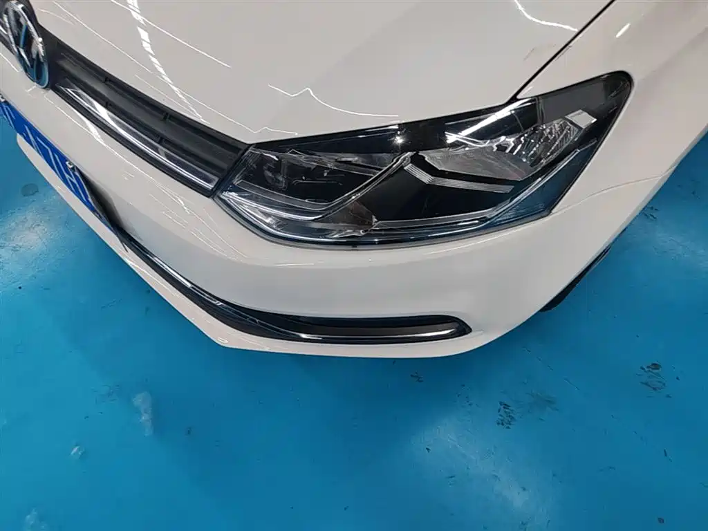 Volkswagen Polo 2016 1.6L Automatic Comfort фото 24