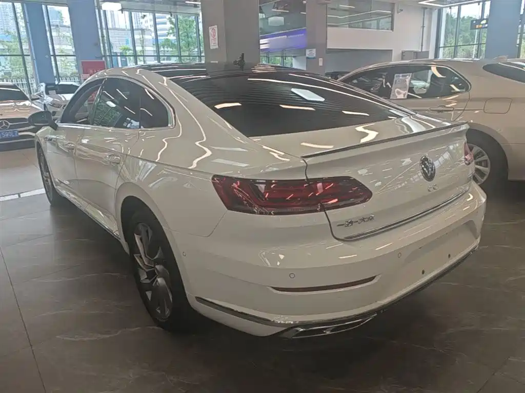 Volkswagen FAW-Volkswagen CC 2021 380TSI Eye-catching Edition фото 5