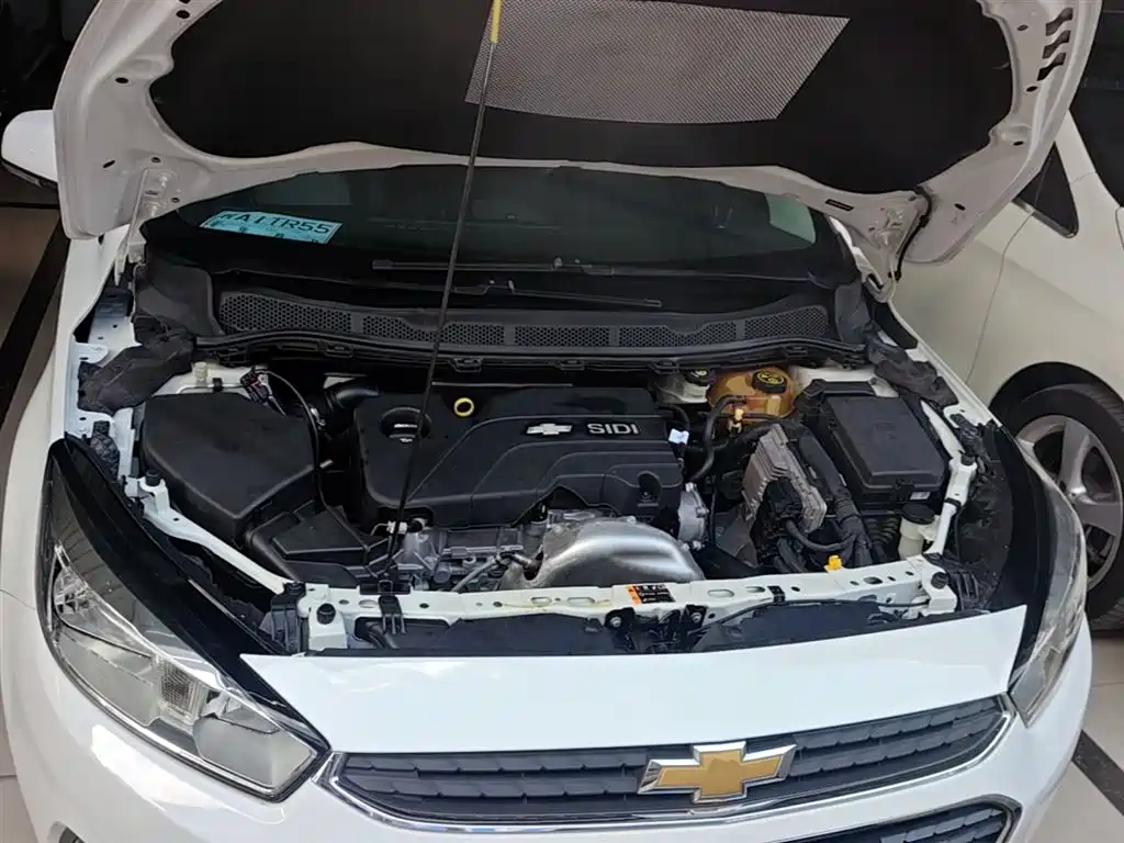 Chevrolet Cruze 2016 1.5L Automatic Luxury Edition фото 20