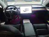 Photo 10 - Tesla Model 3