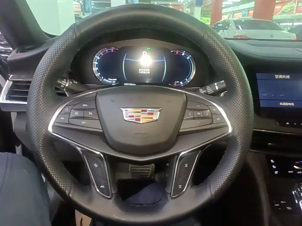 Cadillac CT6 2019 28T Leading Sport Model фото 11