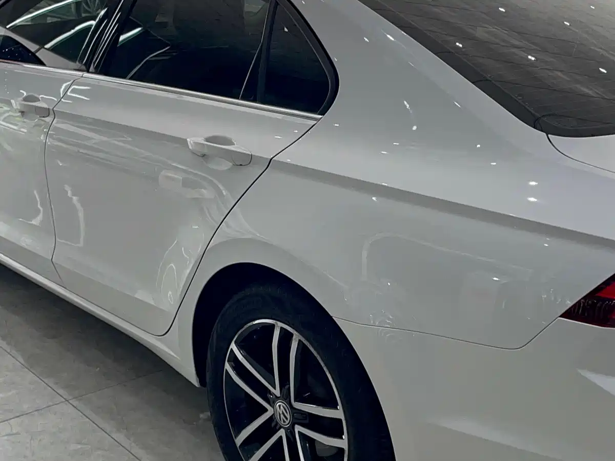 Volkswagen Lamando 2021 280TSI DSG Comfort Edition фото 9