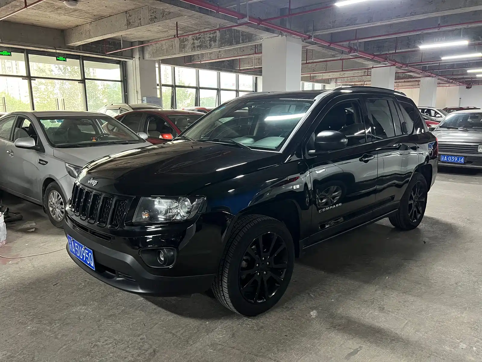 Фото 1 - Jeep Compass (Import)