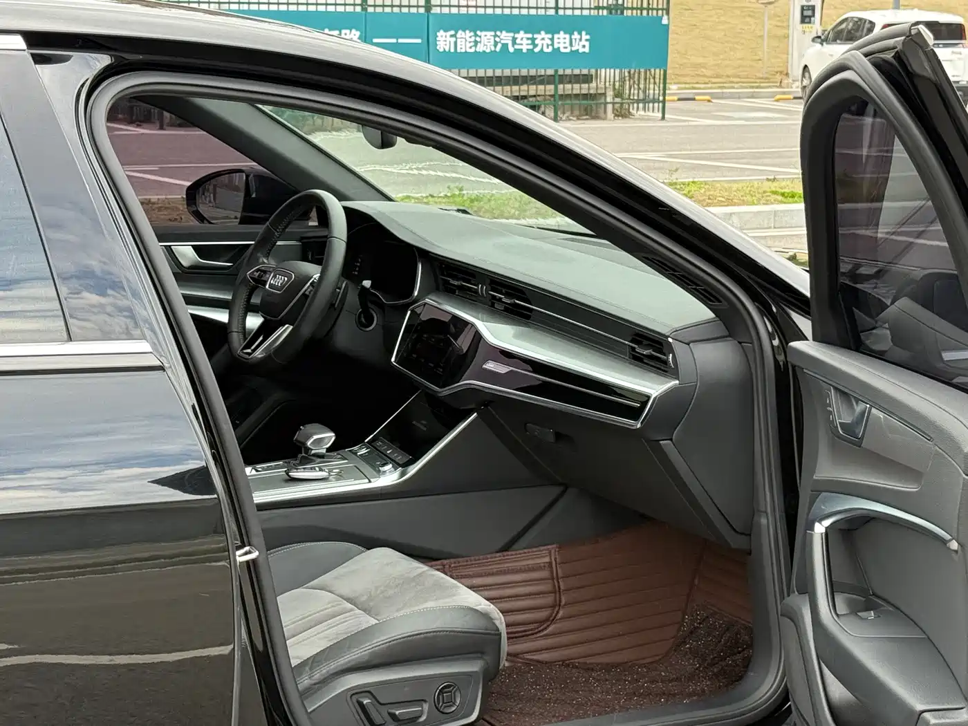 Audi A6L 2020 45 TFSI Premium Dynamic фото 9