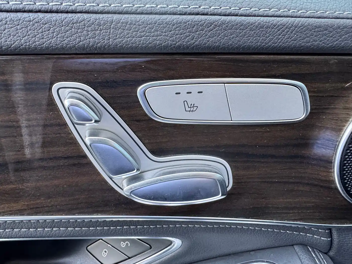 Mercedes-Benz C-Class 2015 Facelift C 200 L фото 11