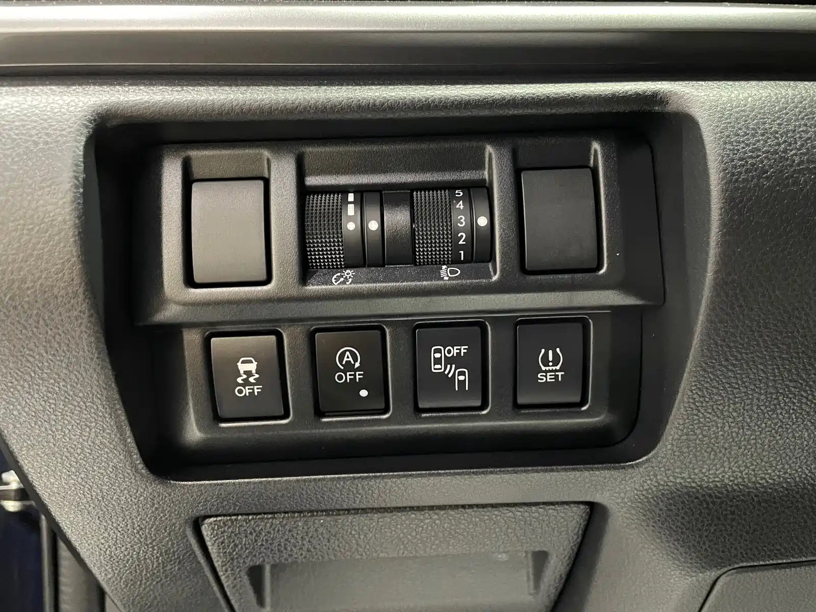 Фото 23 - Subaru XV