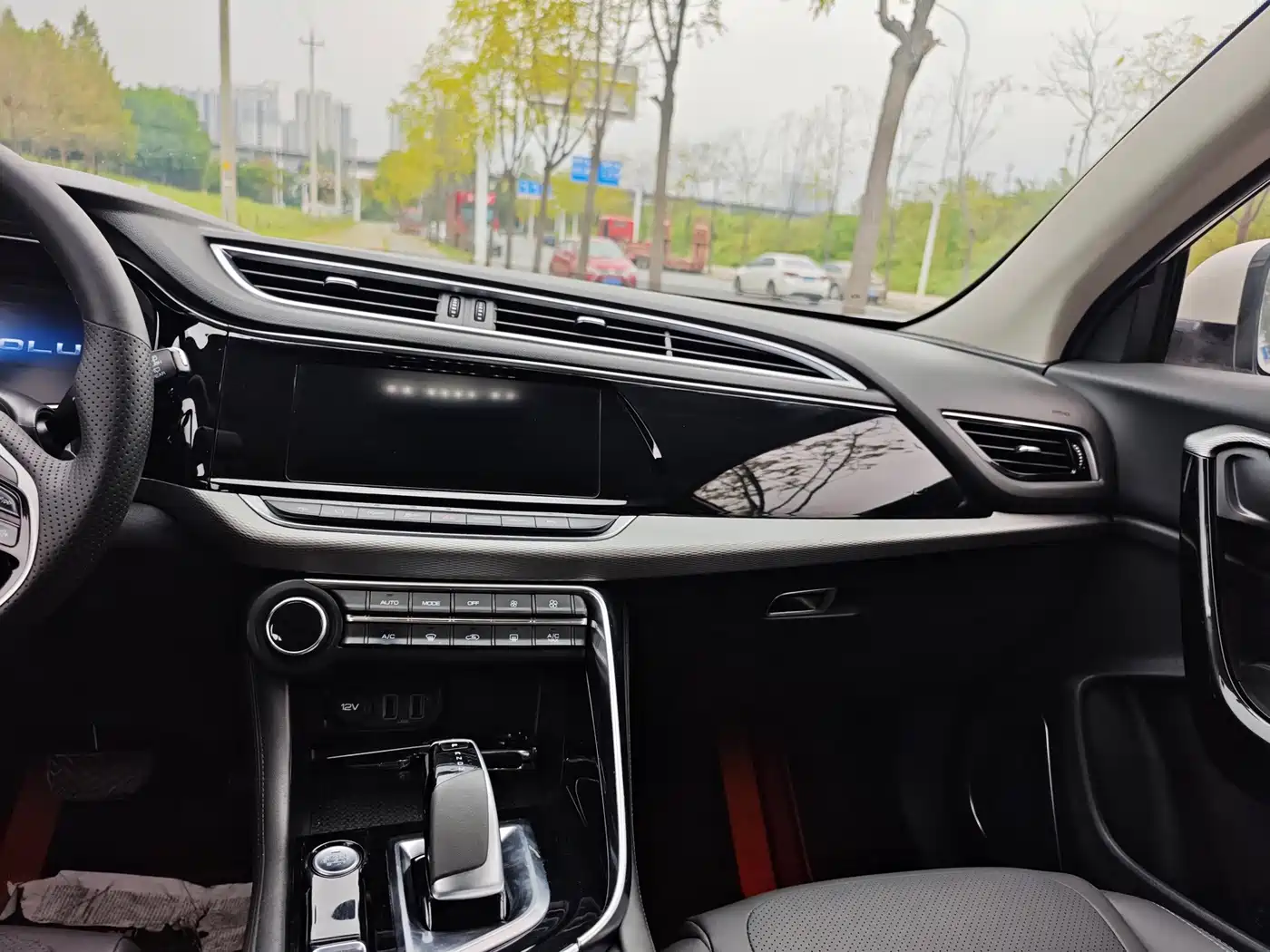 Dongfeng Aeolus Dongfeng Fengshen AX7 2020 2020 1.6T Automatic AI Flagship China VI
