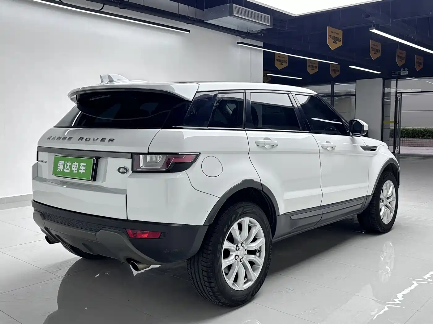 Land Rover Range Rover Evoque 2018 240PS PURE Trend фото 5