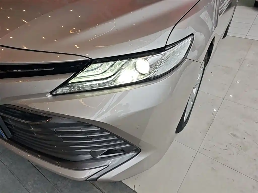 Toyota Camry 2019 Facelift 2.0G Luxury Edition фото 24