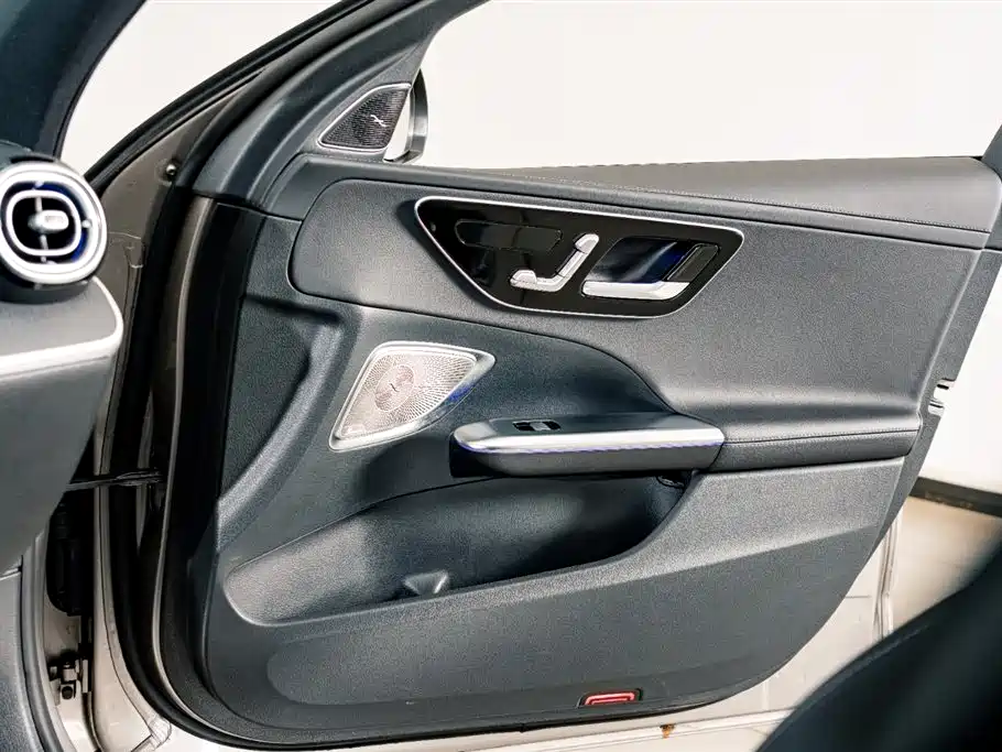 Mercedes-Benz C-Class 2022 C 260 L Night Sport Edition фото 12