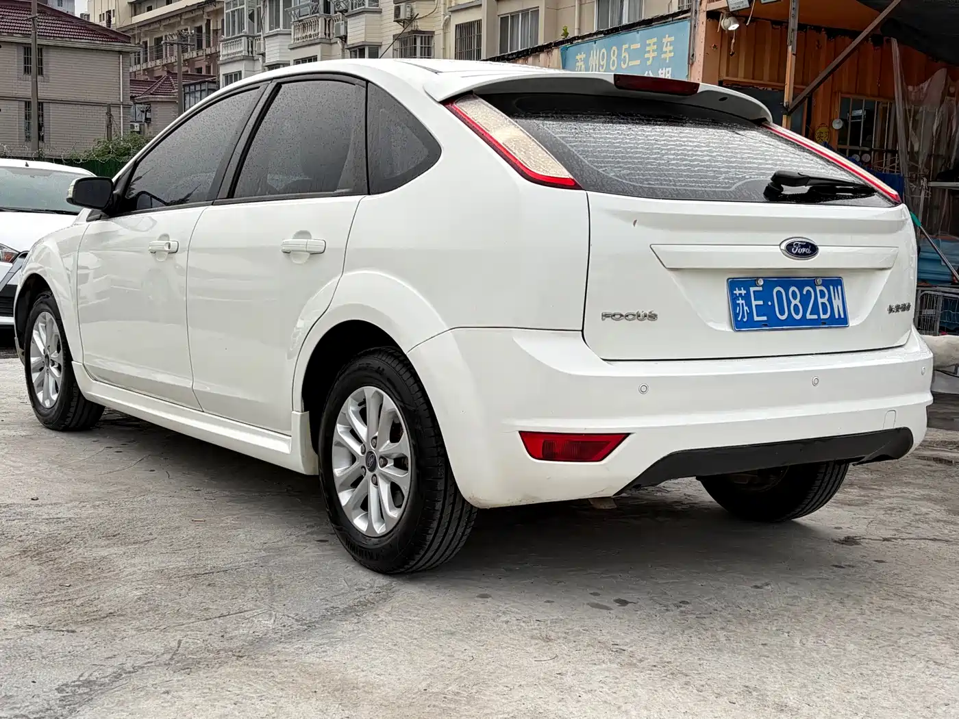 Ford Focus 2013 2013 Hatchback Classic 1.8L Automatic Base