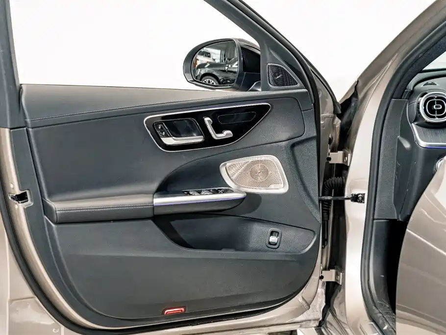 Mercedes-Benz C-Class 2022 C 260 L Night Sport Edition фото 13