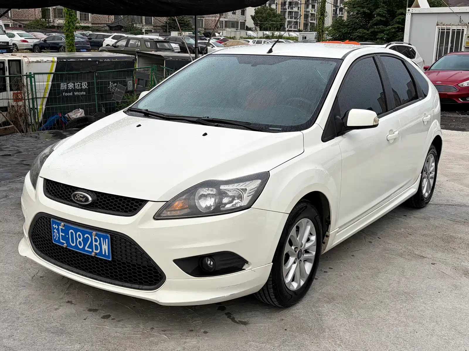 Фото 1 - Ford Focus