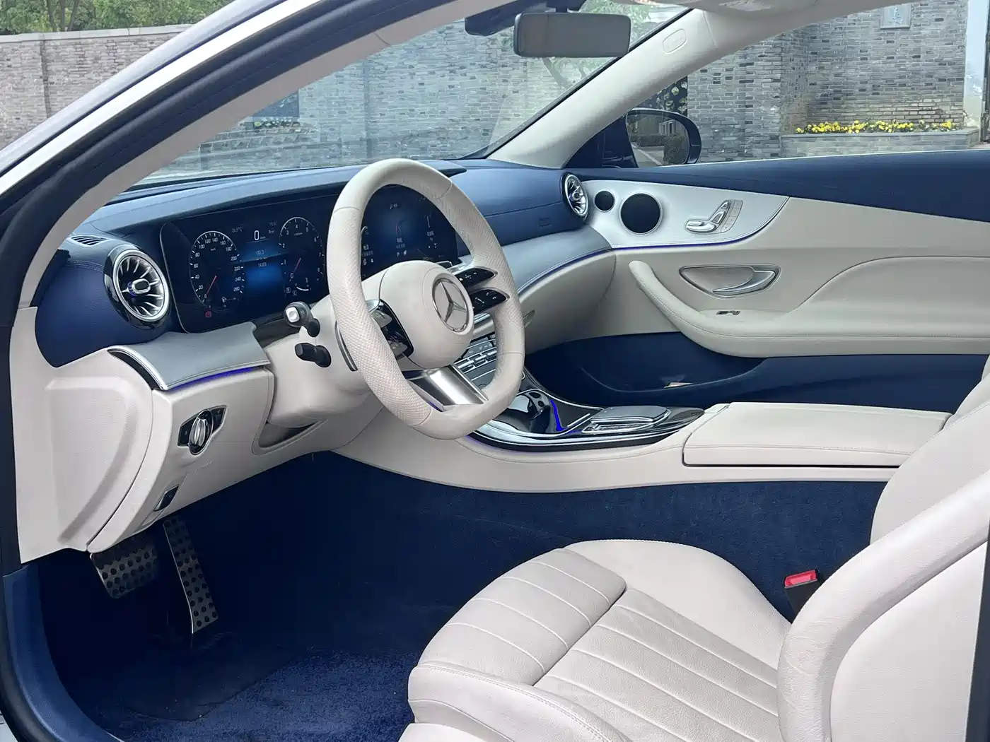 Mercedes-Benz E-Class (Import) 2023 E 260 Coupe фото 6