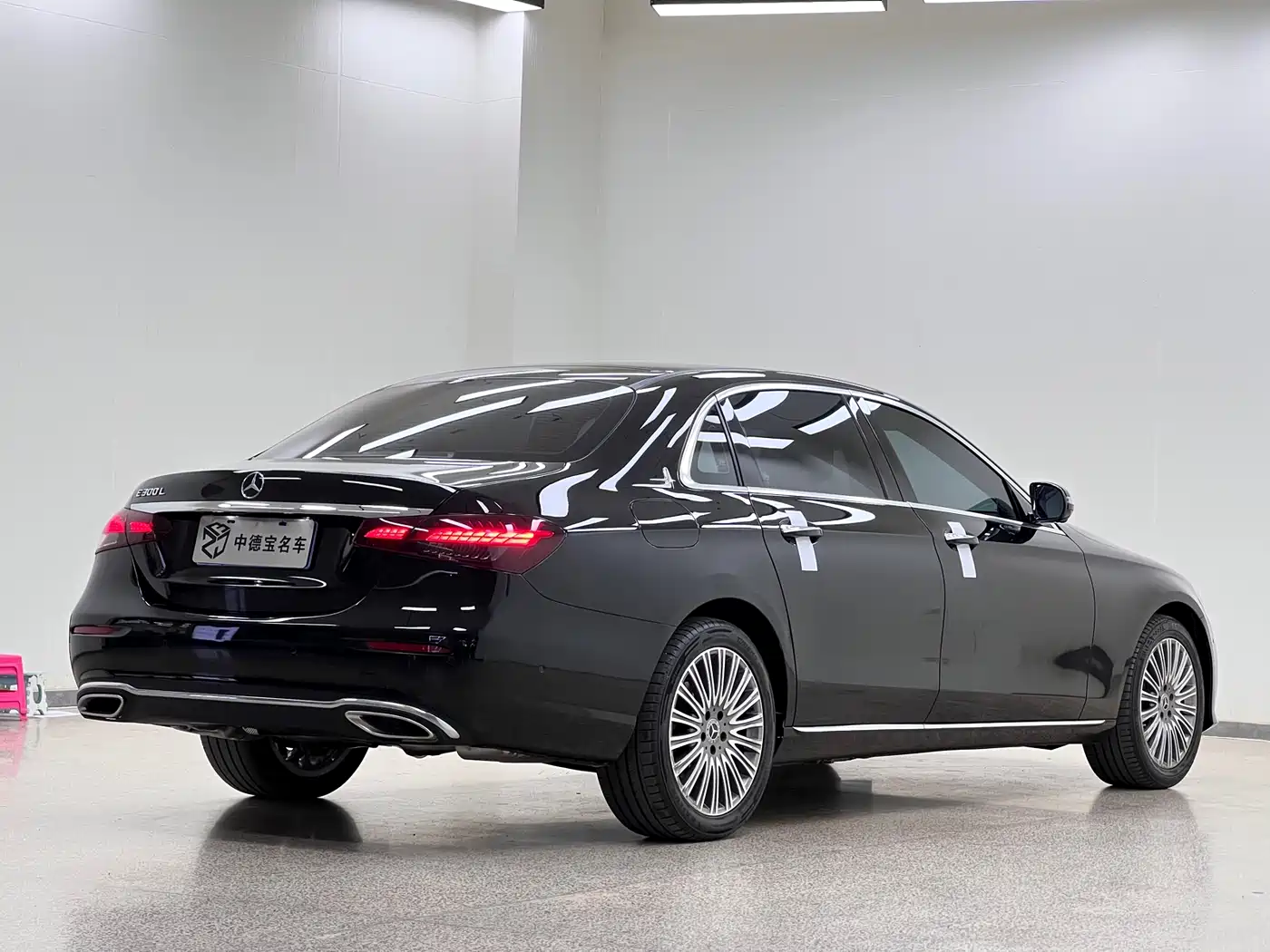 Mercedes-Benz E-Class 2021 E 300 L Premium фото 6