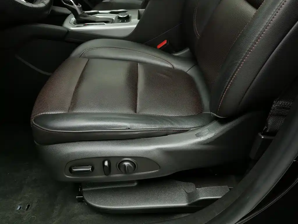 Chevrolet Trailblazer 2020 2020 Redline 650T 7-seater Thunder Edition