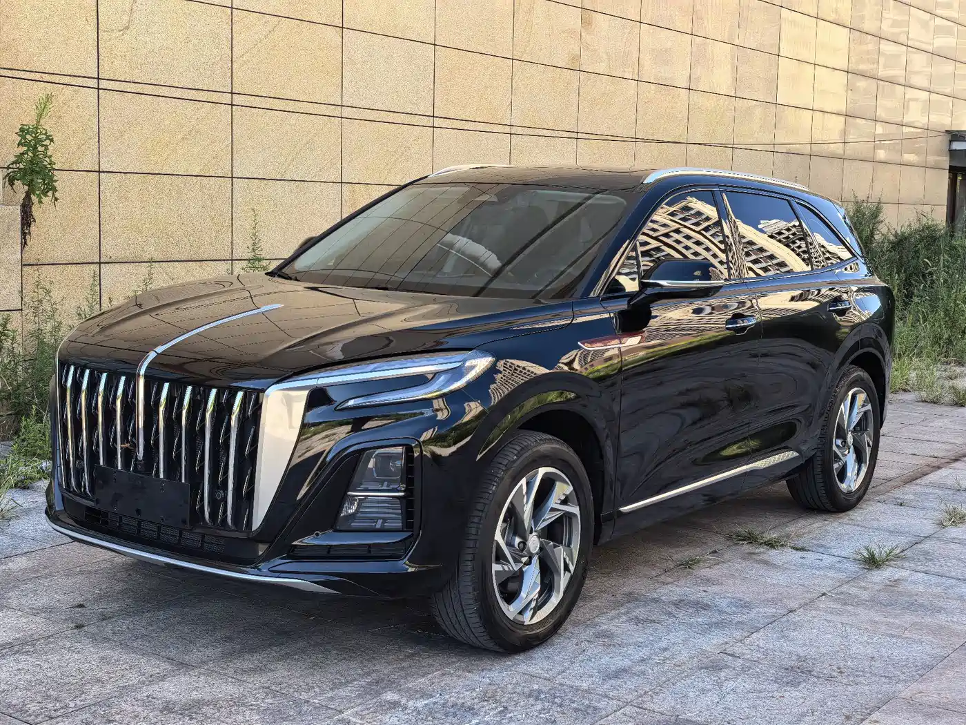 2026 Hongqi HS3 PHEV