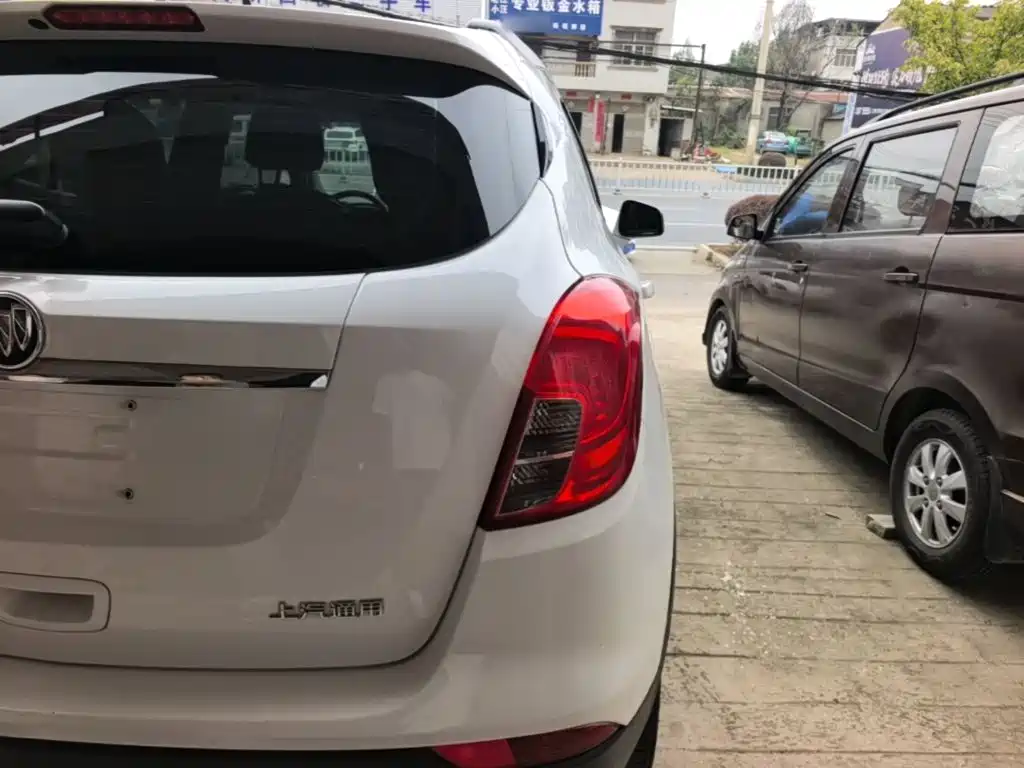 Buick Encore 2018 2017 18T Automatic 2WD Urban Leading
