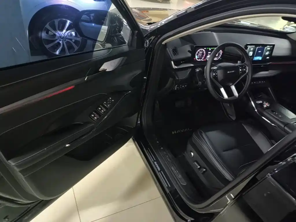 Photo 16 - Haval H6