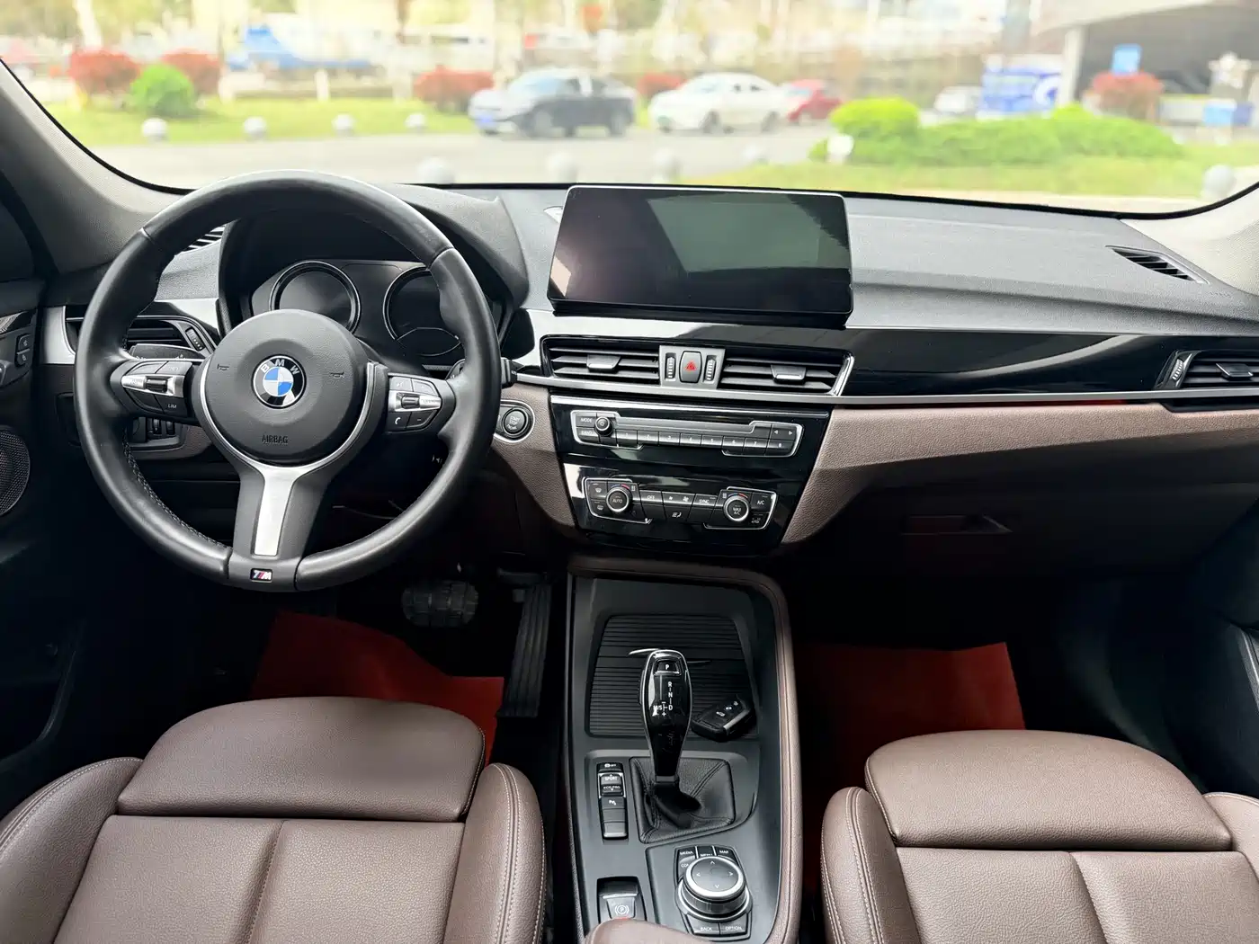 BMW X1 2022 sDrive25Li Leading фото 12