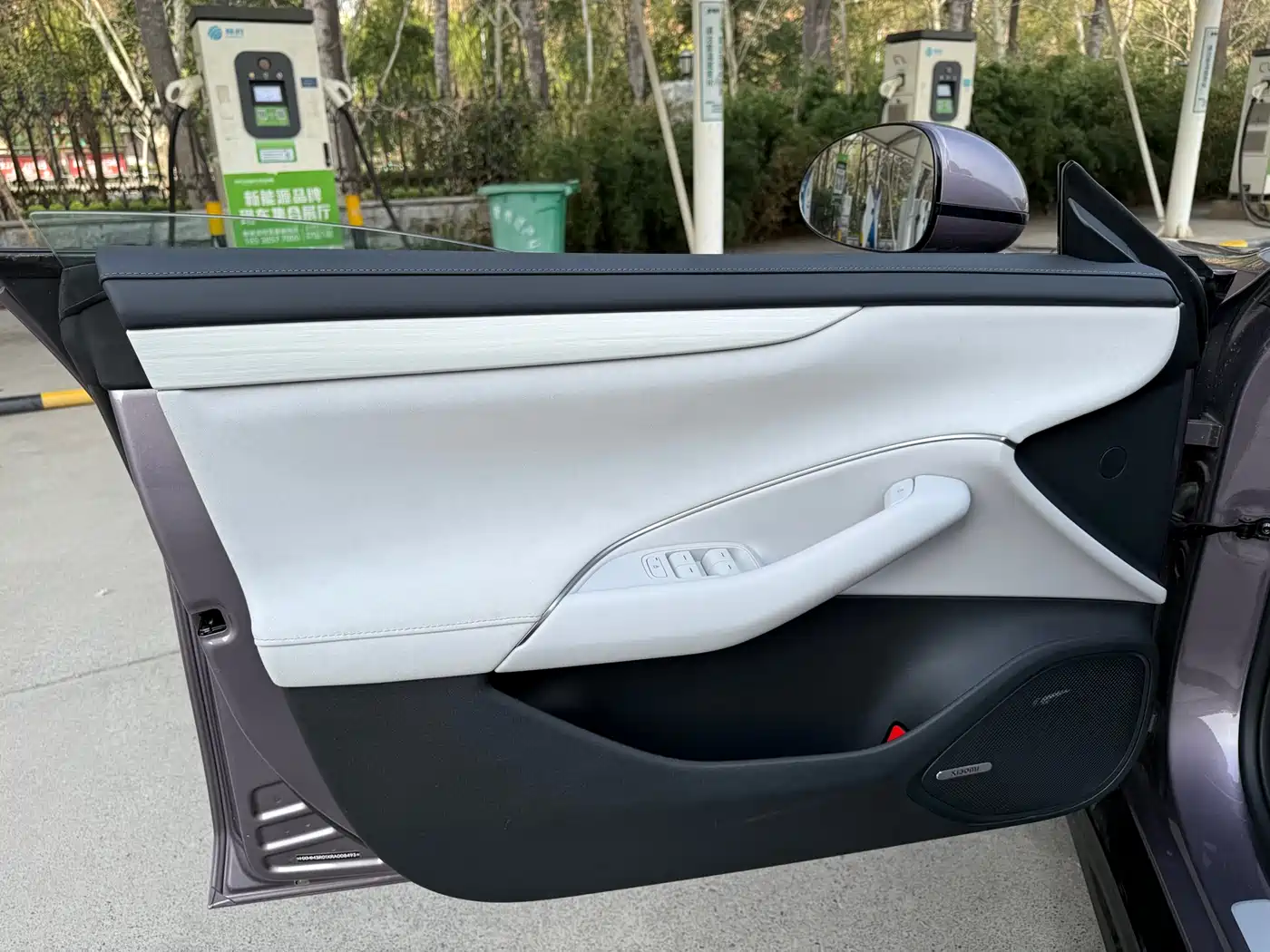 XIAOMI CAR XIAOMI SU7