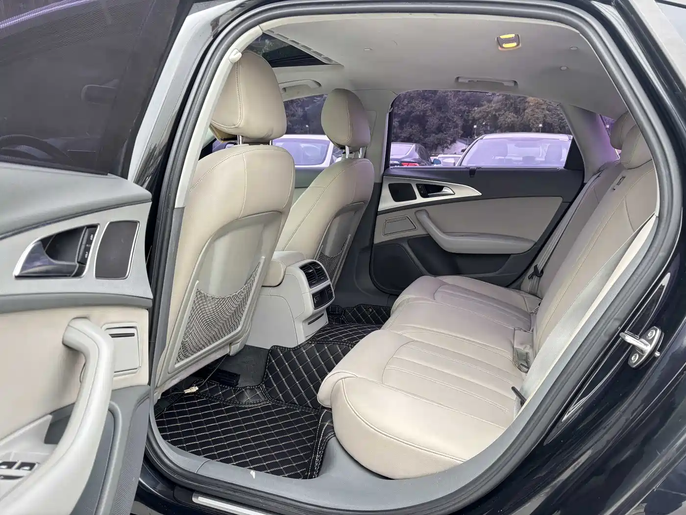 Audi A6L 2012 TFSI Standard фото 8
