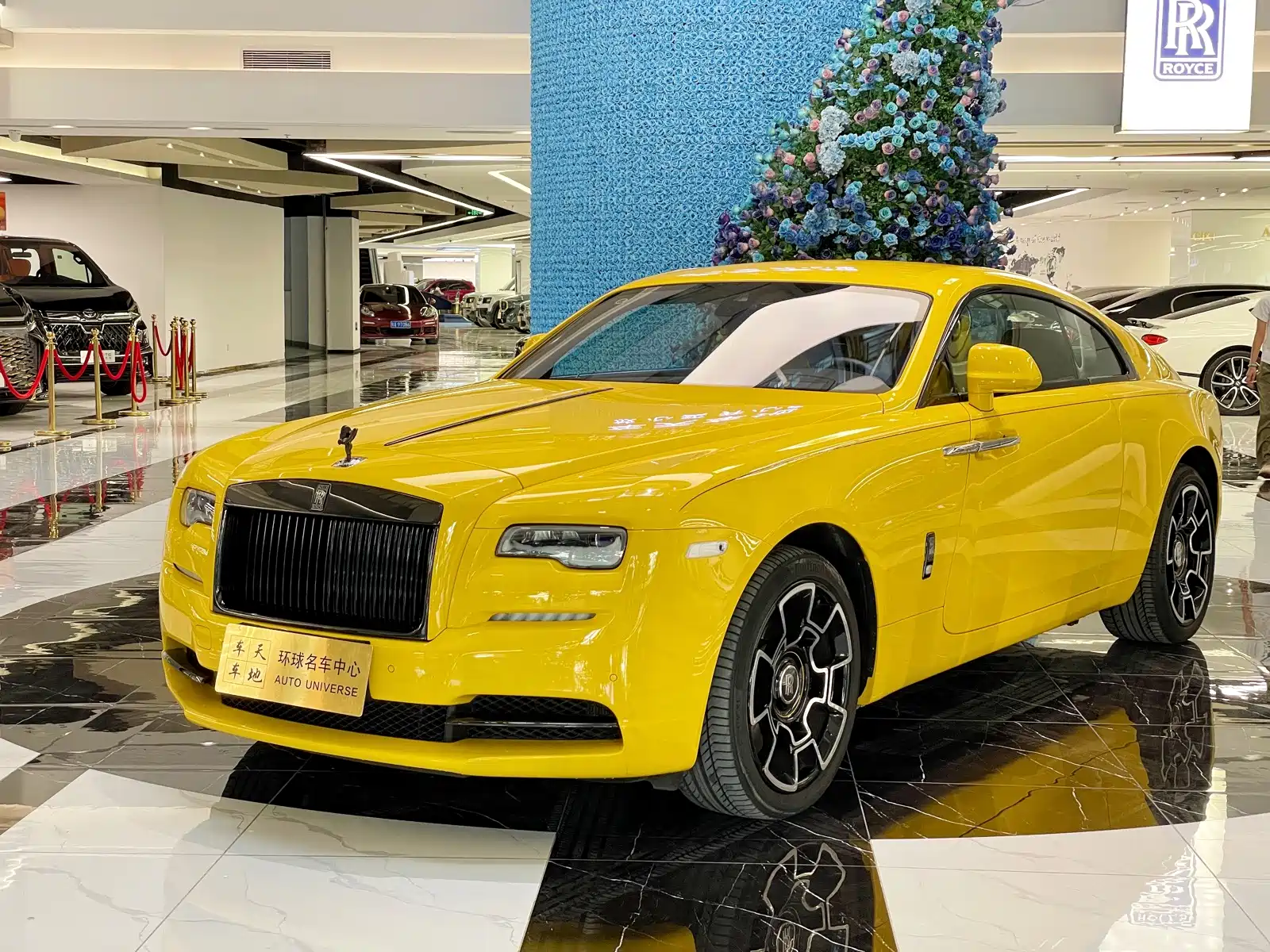 Фото 1 - Rolls-Royce Wraith