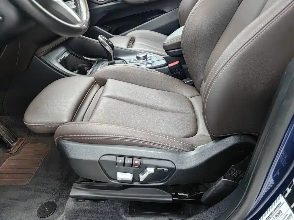 Фото 20 - BMW X1